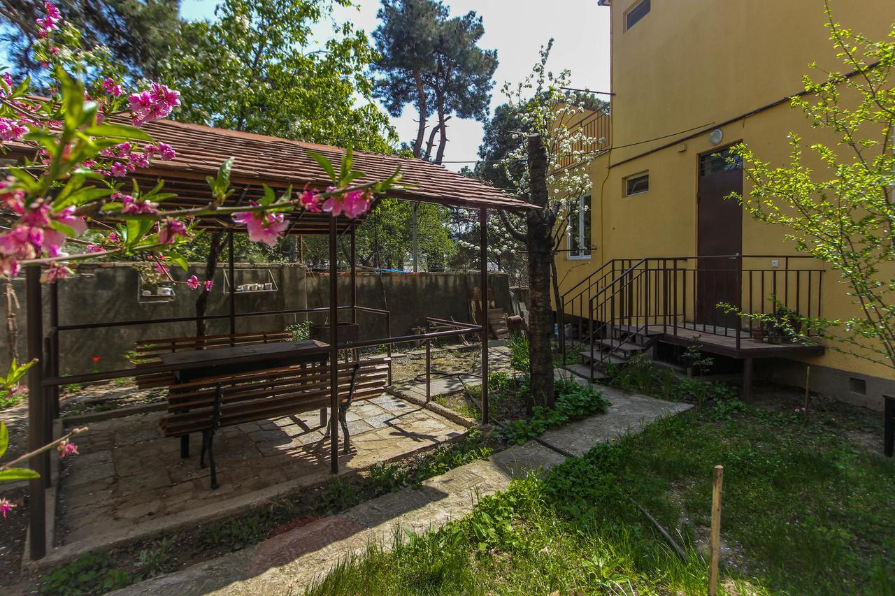 Apartment Gardens 44 Tiflis Exterior foto
